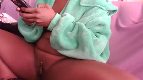 Danielle online show from 11, 3, 2025