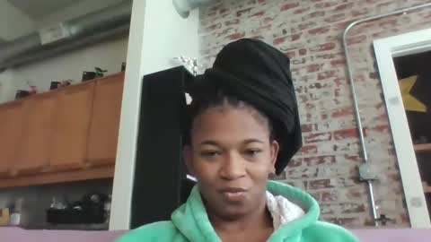 Danielle online show from 10, 9, 2025