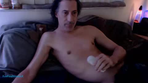 Snapshot of xxxfiveninexxx chatting on 10, 12, 2024 XxxFiveNinexxX online show from 10, 12, 2024