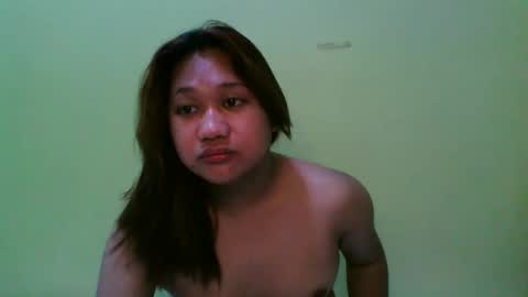 Snapshot of xxxgiganticoliviacummerxxx chatting on 28, 10, 2025 OLIVIA online show from 28, 10, 2025