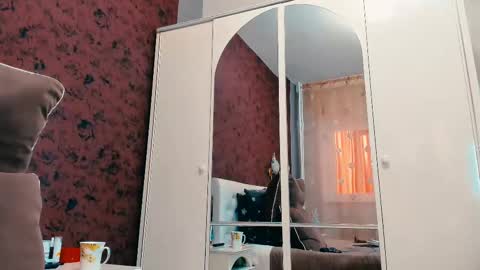 Snapshot of xxxkeera chatting on 7, 3, 2025 kira online show from 7, 3, 2025