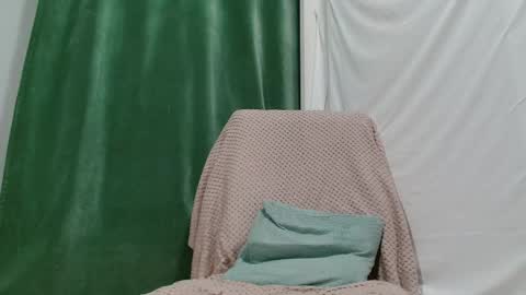 Snapshot of xxxlola_ chatting on 16, 5, 2026 Lola online show from 16, 5, 2026