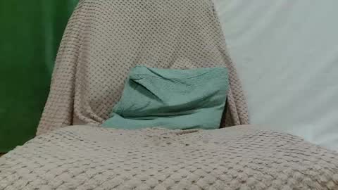 Snapshot of xxxlola_ chatting on 18, 5, 2026 Lola online show from 18, 5, 2026