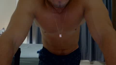 xxxmusclebigcockxxx online show from 15, 2, 2025