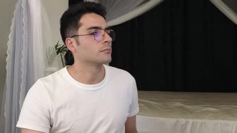 July and Fer online show from 17, 2, 2026