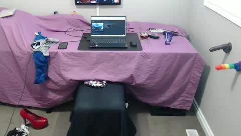 xxxxbrad online show from 4, 3, 2025