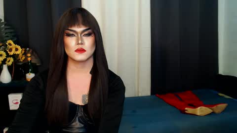 Snapshot of xyournightmarequeenx chatting on 7, 3, 2025 QueenMarina online show from 7, 3, 2025