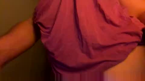 yagirlpeachezzz online show from 28, 2, 2026