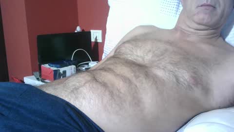 Snapshot of yahe2010 chatting on 10, 12, 2024 grillino online show from 10, 12, 2024