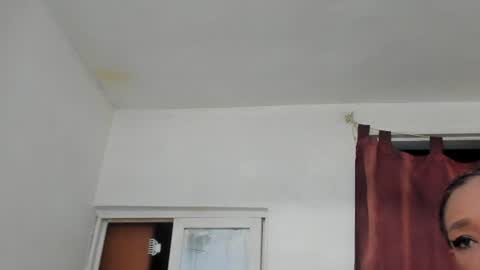 yailin_04 online show from 28, 7, 2026