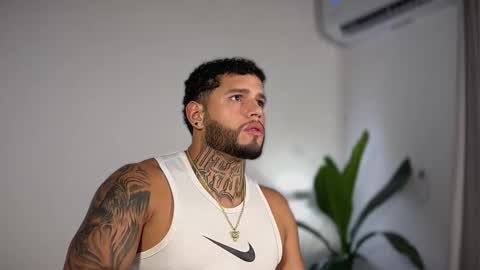 yamp sambrano online show from 29, 10, 2025