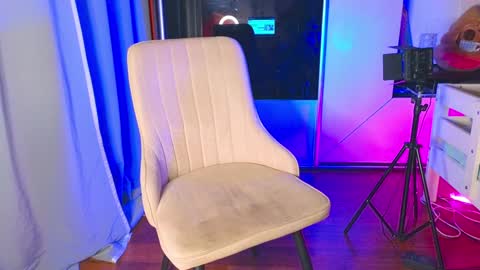 Snapshot of yan_rizen chatting on 3, 2, 2025 Yan online show from 3, 2, 2025