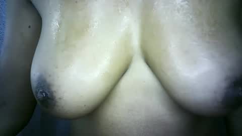 yanalove online show from 21, 4, 2026