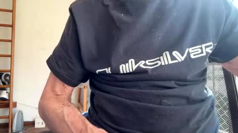yannisv online show from 15, 7, 2026