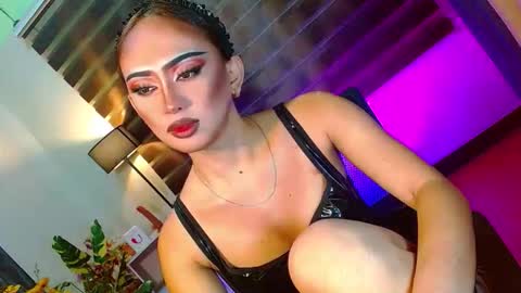 miss yasii online show from 13, 3, 2026
