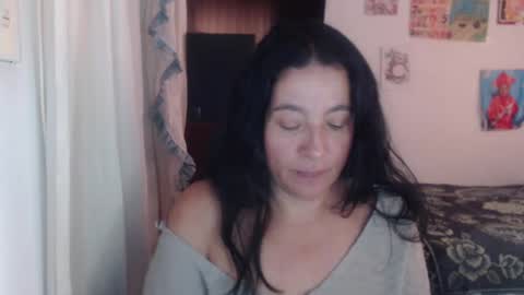 yasmin_love85 online show from 30, 1, 2025