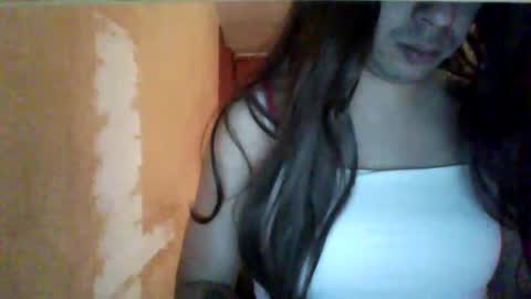 Yasmin Paez online show from 29, 10, 2025