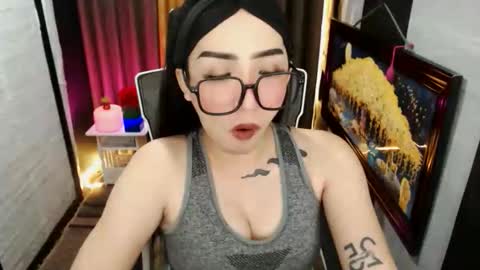 yassiered online show from 21, 9, 2025