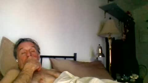 yeah_baby6988 online show from 18, 1, 2026