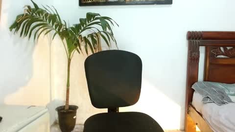 Yeiko Park23 online show from 28, 5, 2026