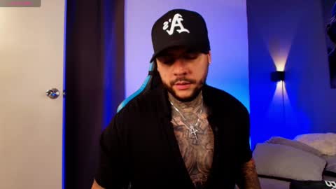 yeikoe1 online show from 17, 1, 2025