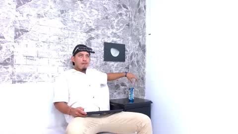 Snapshot of yeisonbrown chatting on 3, 11, 2025 Yeison online show from 3, 11, 2025