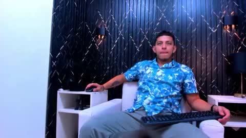 Snapshot of yeisonbrown chatting on 25, 11, 2025 Yeison online show from 25, 11, 2025