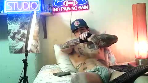 Snapshot of yeisoncastellanos1999 chatting on 18, 2, 2026 yeisoncastellanos1999 online show from 18, 2, 2026