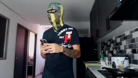 yeisongomezz online show from 9, 9, 2025