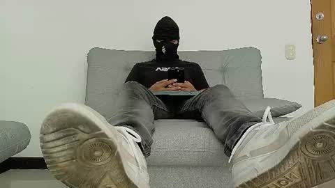 yeisongomezz online show from 18, 7, 2026