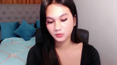Yen online show from 23, 10, 2025