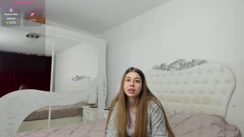 yennefer13 online show from 10, 4, 2026