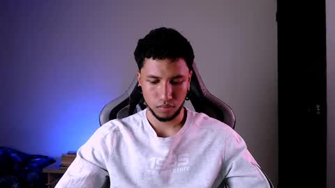 Yeff ind. model  online show from 2, 3, 2025