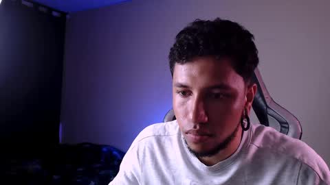 Yeff ind. model  online show from 2, 3, 2025