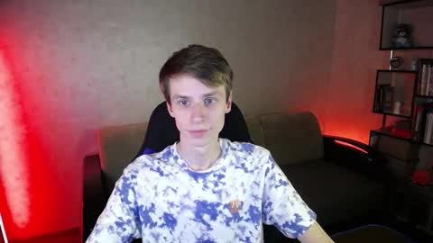 Snapshot of yes_cute_boy_ chatting on 12, 10, 2025 Eden online show from 12, 10, 2025