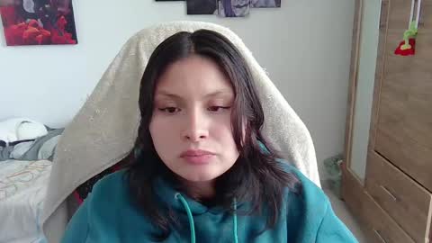 yessica_gomez01 online show from 18, 5, 2026