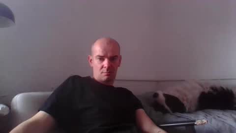 yewloo online show from 12, 2, 2026