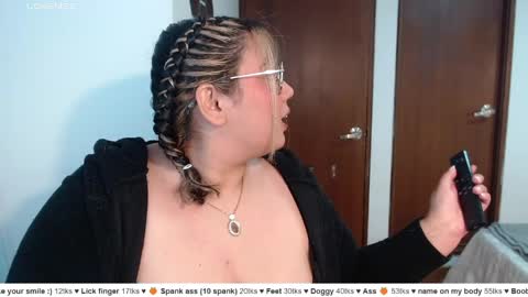 hii i am yini online show from 27, 5, 2026