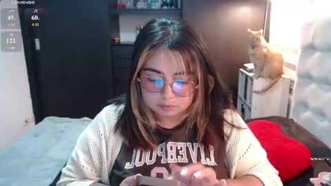hii i am yini online show from 18, 6, 2026