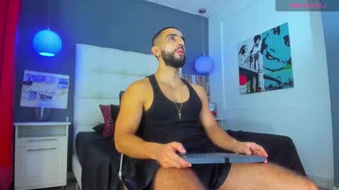 Yiyo online show from 18, 11, 2025