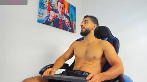 Yiyo online show from 19, 7, 2026