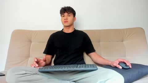 yizus_bonz online show from 19, 3, 2026