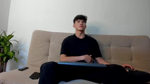 yizus_bonz online show from 24, 5, 2026