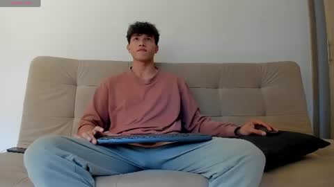 yizus_bonz online show from 18, 7, 2026