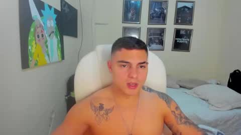 Snapshot of yker18 chatting on 17, 1, 2025 yker online show from 17, 1, 2025