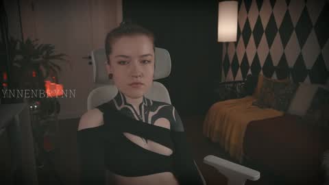 ynnenbrynn online show from 28, 12, 2024