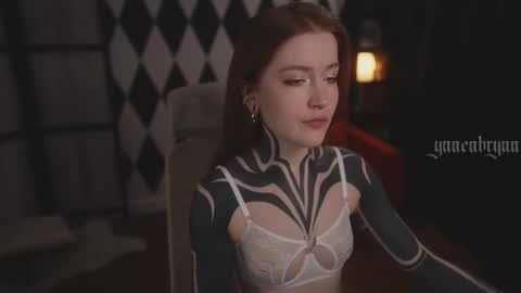 ynnenbrynn online show from 12, 9, 2025