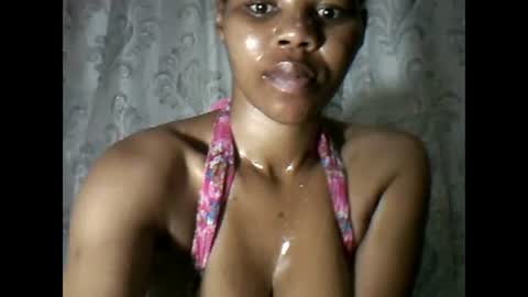 amazingkellyxx online show from 11, 3, 2025