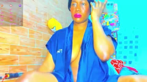 yonnsol_avril online show from 13, 4, 2026