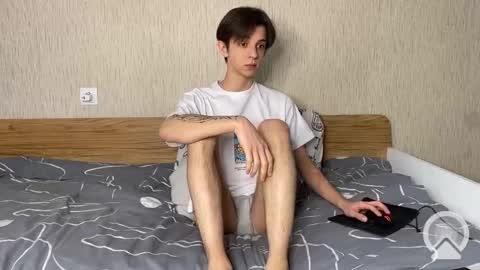 Yoo Dee Ohh online show from 5, 2, 2025